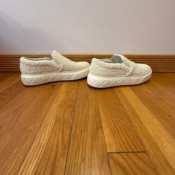 TORY BURCH LADYBUG SLIP ONS CREAM SIZE 5 NEW - Picture 2 of 11